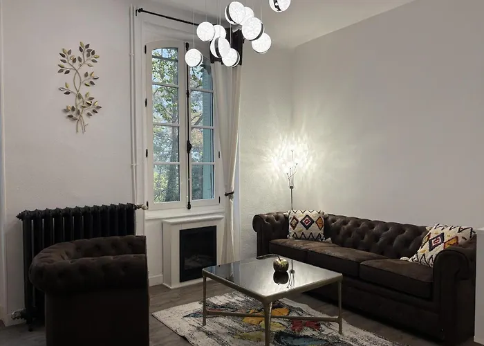 Apaisant Avec Spa, Jardin Et Etang, Animaux Acceptes Pour 6 Personnes - Fr-1-489-612 بيت للعطل